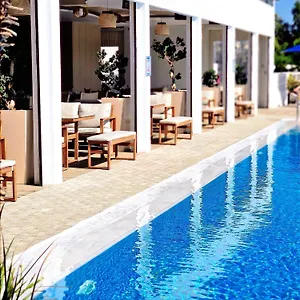 Sveltos 3*, Larnaca Chypre